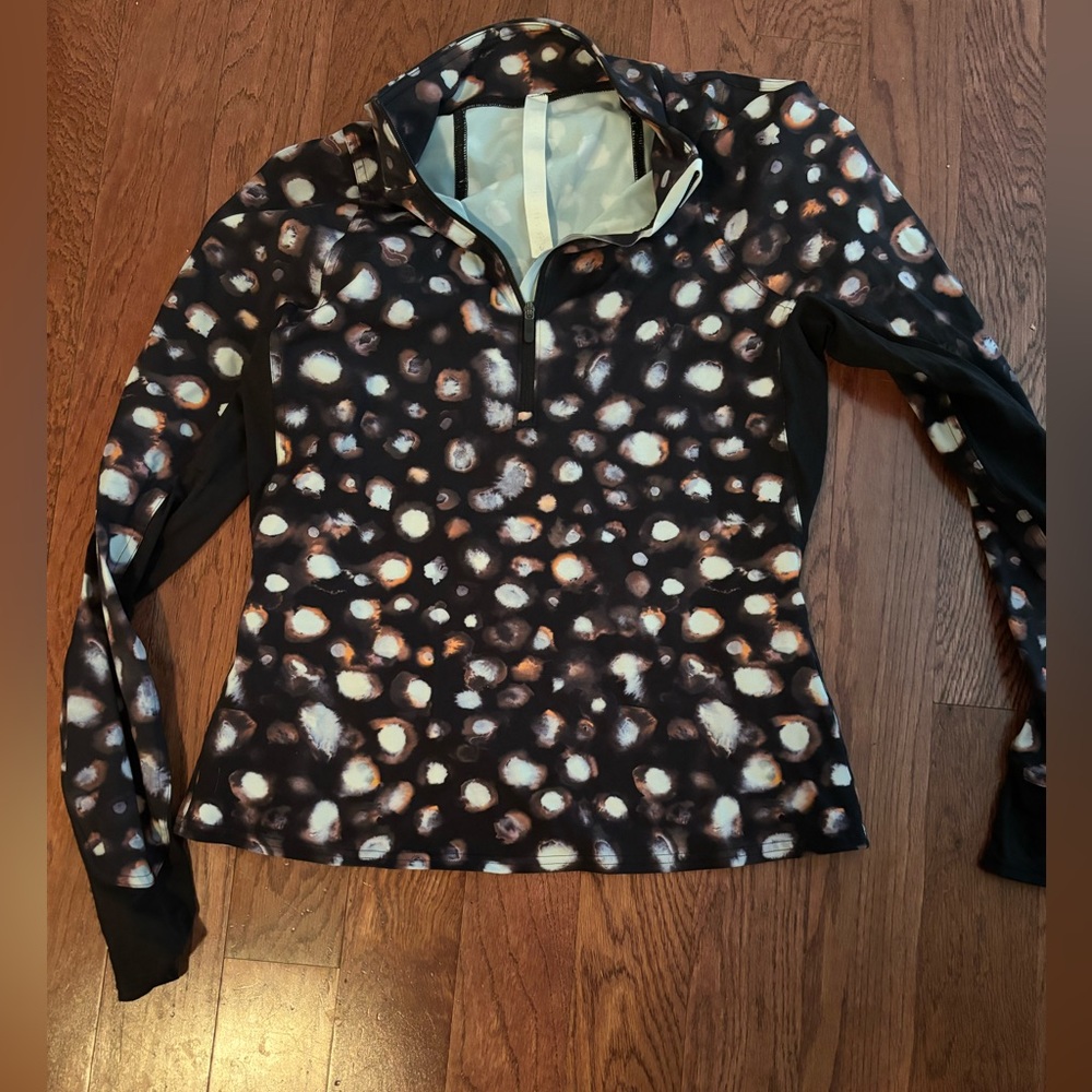 Lululemon top Sz 6